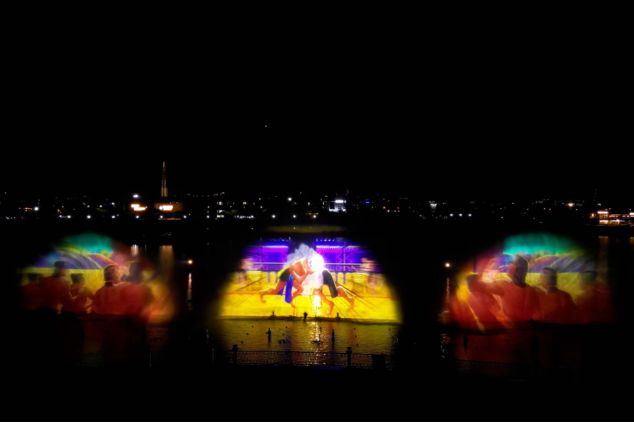 VUI ĐẠI LỄ, VI VU XEM NHẠC NƯỚC VAN PHUC WATER SHOW (Suất 1)