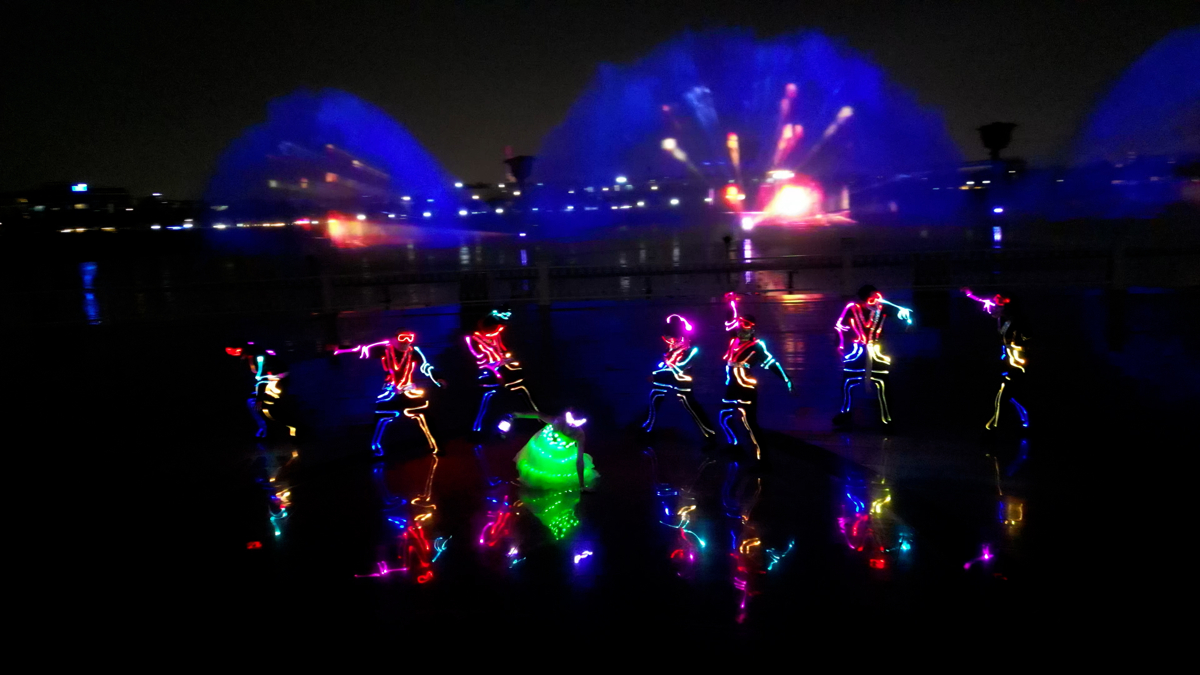 HALLOWEEN ẤN TƯỢNG TẠI VAN PHUC WATER SHOW